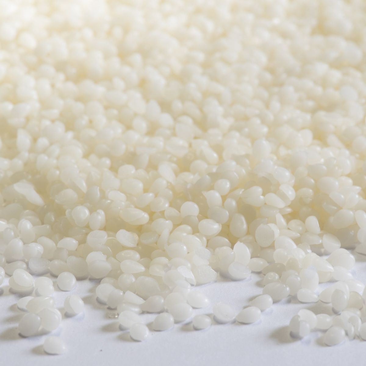 100% Pure Natural Beeswax for Candle Making 1 KG